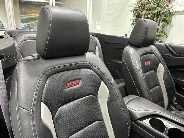 Used 2016 Chevrolet Camaro SS RWD image 58