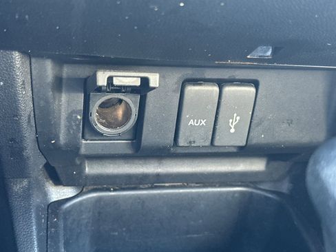 Used 2015 Honda Fit LX image 31