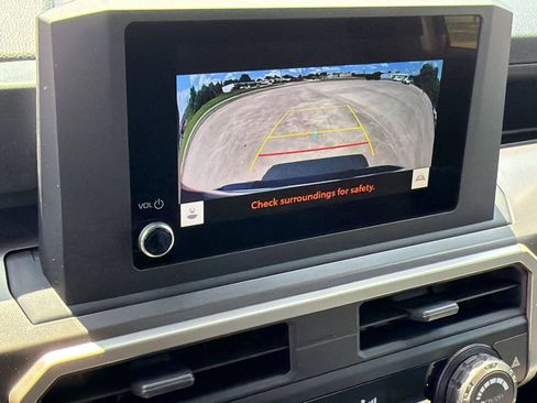 Used 2024 Toyota Tacoma SR5 RWD image 19