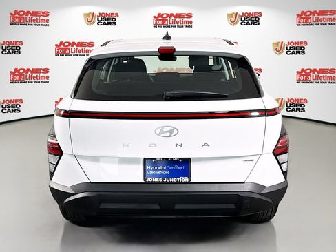 Certified 2026 Hyundai Kona SE AWD/4WD image 13
