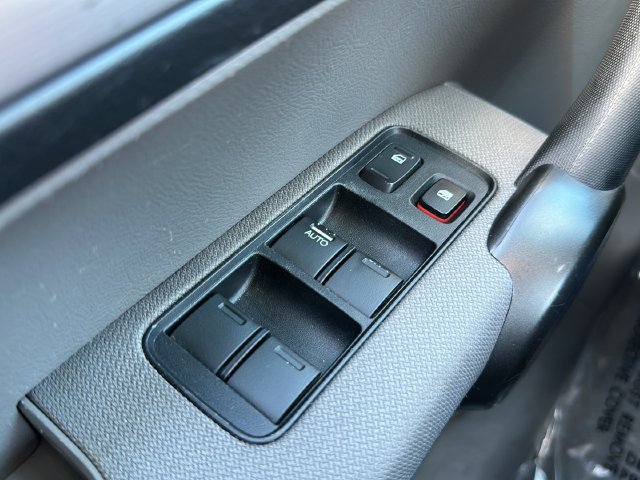 Used 2011 Honda CR-V EX image 34