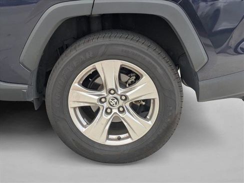 Certified 2023 Toyota RAV4 XLE w/ Convenience Package image 15