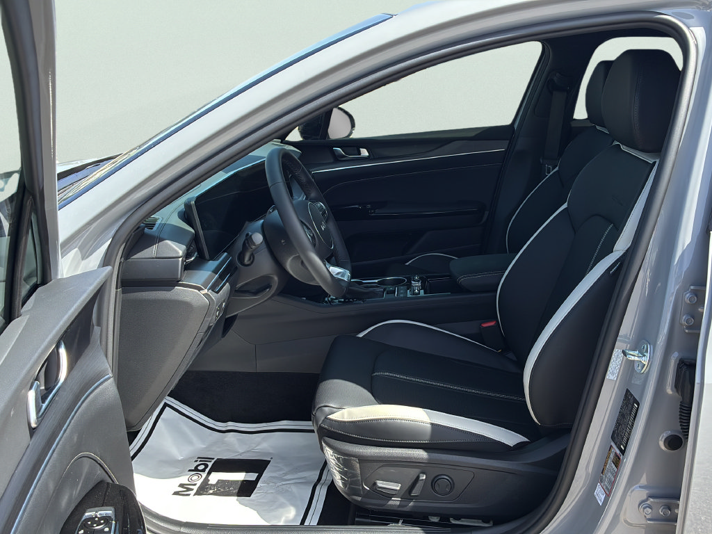 New 2026 Kia K5 GT-Line FWD image 22