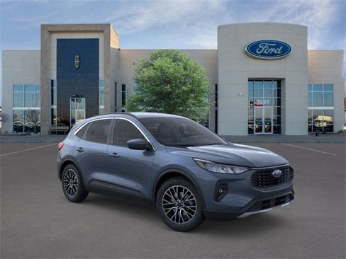 New 2026 Ford Escape SE image 7