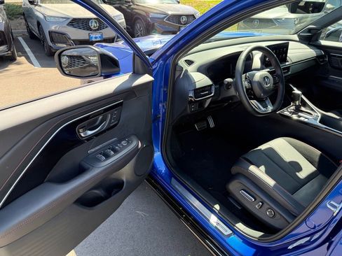 Certified 2025 Acura ADX A-Spec AWD/4WD image 13