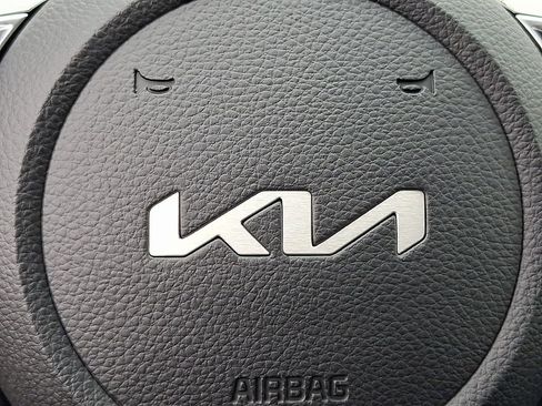 New 2026 Kia Seltos S AWD/4WD image 12