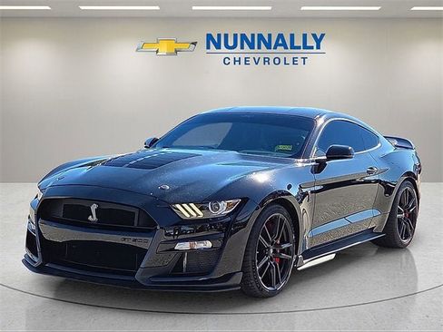 Used 2020 Ford Mustang Shelby GT500 w/ Technology Package image 1