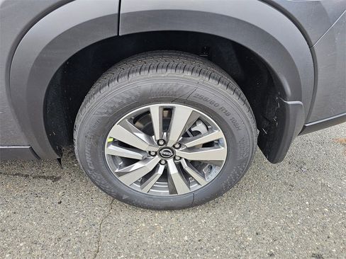 New 2025 Nissan Pathfinder SL w/ Lighting Package (N92) image 8