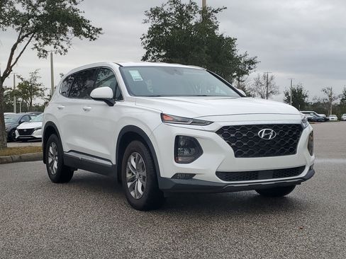 Used 2020 Hyundai Santa Fe SEL image 3