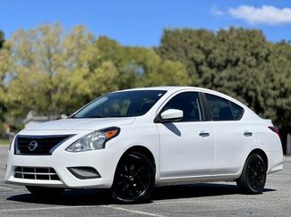 Used 2018 Nissan Versa SV image 1