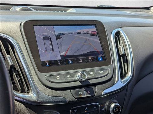 Used 2022 Chevrolet Equinox LT FWD image 11