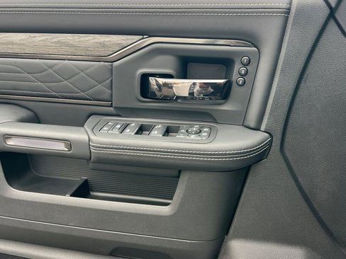 New 2026 RAM 2500 Limited image 11