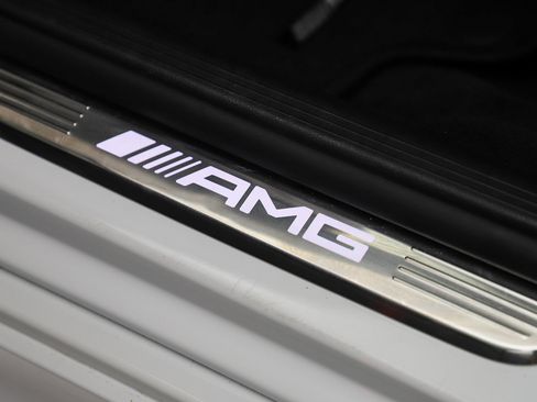 Used 2019 Mercedes-Benz E 63 AMG S image 28