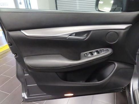 Used 2022 INFINITI QX50 Luxe w/ Cargo Package image 10