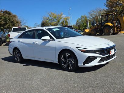 New 2025 Hyundai Elantra Limited