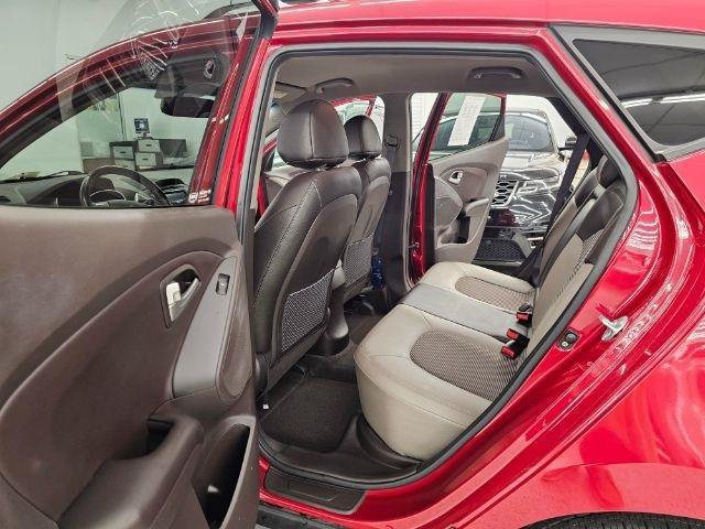 Used 2012 Hyundai Tucson GLS AWD/4WD image 9