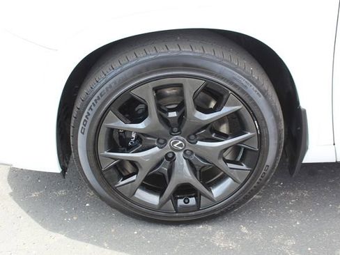 Used 2024 Lexus TX 500h AWD w/ Technology Package image 12