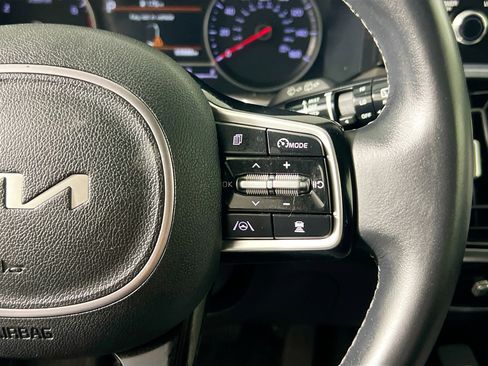 Used 2022 Kia Sorento SX AWD/4WD image 19