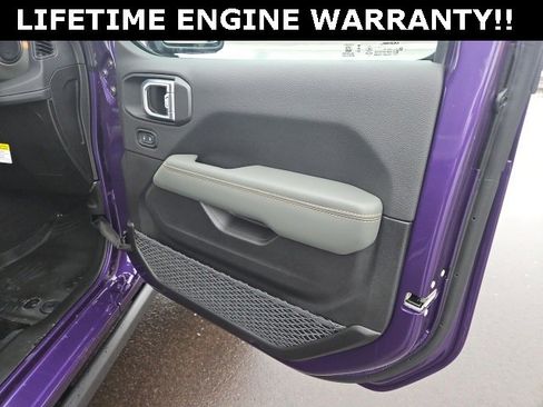 New 2026 Jeep Gladiator Mojave image 37