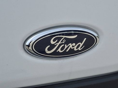 Used 2025 Ford Transit 250 Low Roof w/ Exterior Upgrade Package RWD image 27