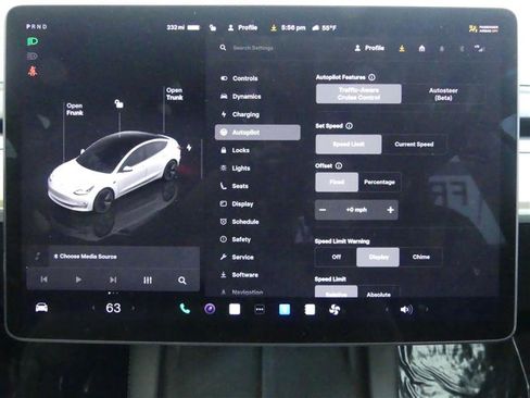 Used 2023 Tesla Model 3 Standard Range image 14