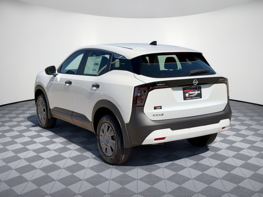 New 2027 Nissan Kicks S FWD image 3