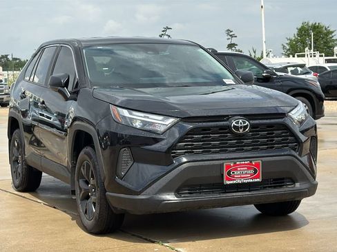 Certified 2025 Toyota RAV4 LE image 7