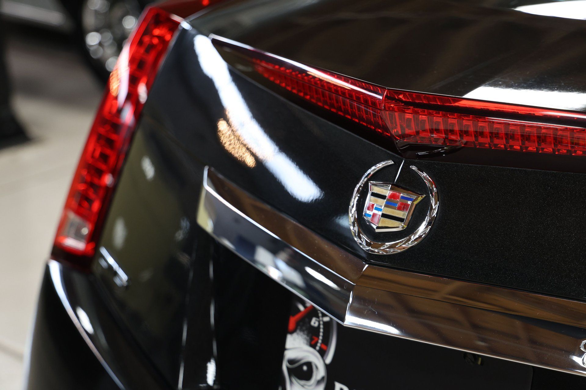 Used 2014 Cadillac CTS V w/ Wood Trim Package RWD image 37