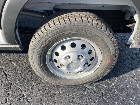 New 2026 Ford Transit 350 148 Low Roof image 21