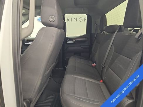 Used 2023 Chevrolet Silverado 1500 LT RWD image 17
