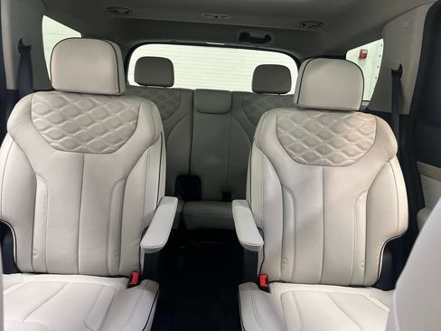 Used 2021 Hyundai Palisade Limited w/ Cargo Package AWD/4WD image 29