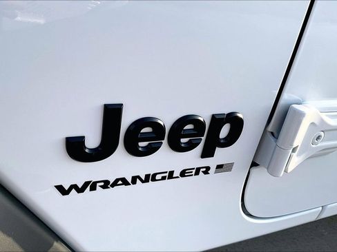 New 2026 Jeep Wrangler Unlimited Sport AWD/4WD image 16