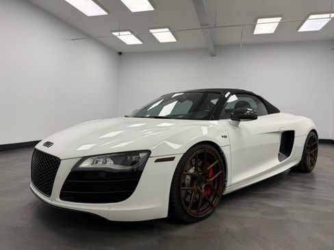 Used 2011 Audi R8 V10 AWD/4WD image 7