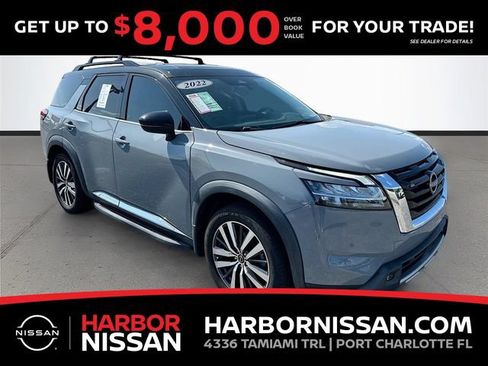 Used 2022 Nissan Pathfinder Platinum w/ Lighting Package (N93) FWD image 1