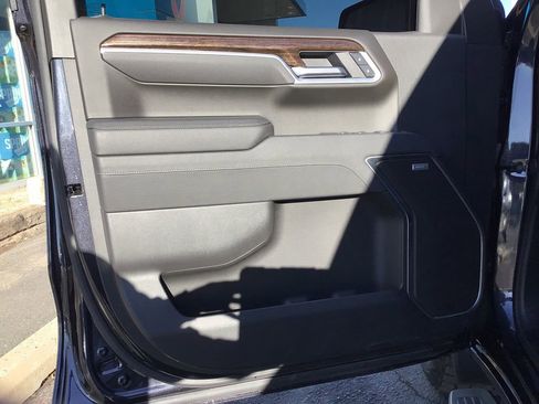 Used 2025 GMC Sierra 1500 Elevation w/ Elevation Premium Package image 10