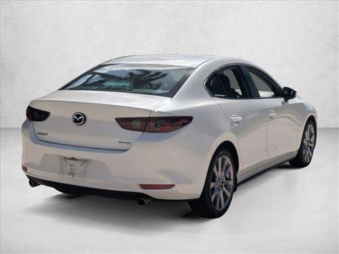Used 2020 MAZDA MAZDA3 Sedan w/ Select Package FWD image 5