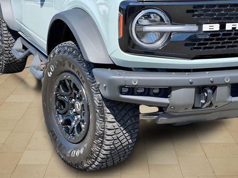Certified 2024 Ford Bronco Wildtrak AWD/4WD image 45