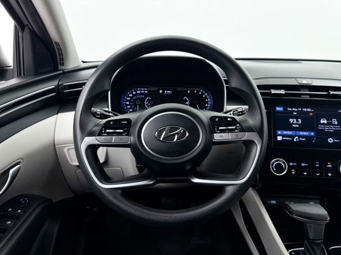 Used 2023 Hyundai Tucson SEL AWD/4WD image 3