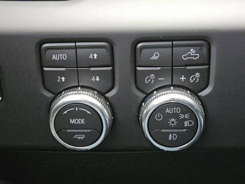 Used 2026 GMC Sierra 2500 AT4 w/ AT4 Premium Plus Package image 19