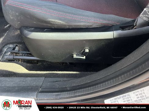 Used 2011 Dodge Avenger Heat FWD image 26