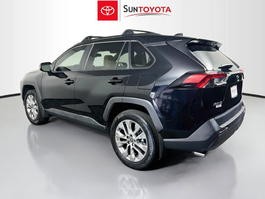 Used 2025 Toyota RAV4 XLE Premium FWD image 6