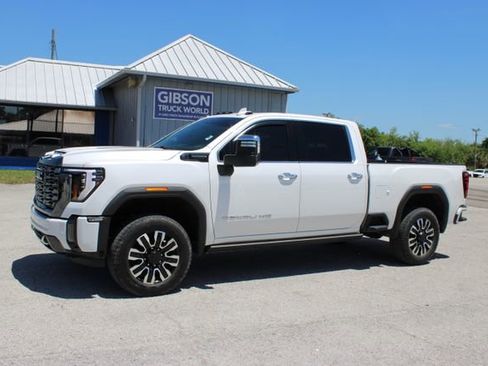 Used 2024 GMC Sierra 2500 Denali Ultimate image 5
