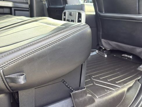 Used 2020 Ford F350 Lariat w/ FX4 Off-Road Package image 24