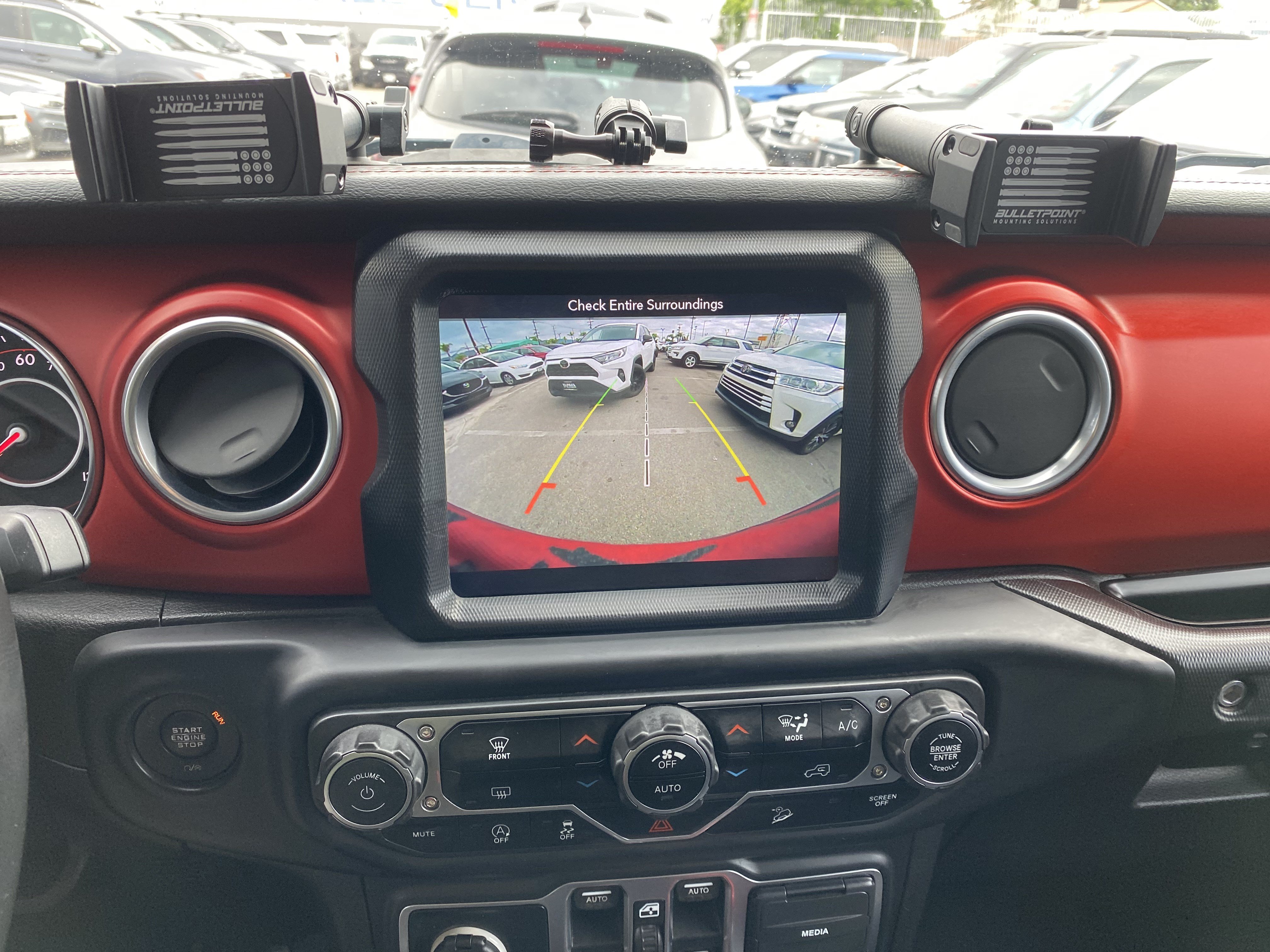 Used 2018 Jeep Wrangler Unlimited Rubicon AWD/4WD image 27