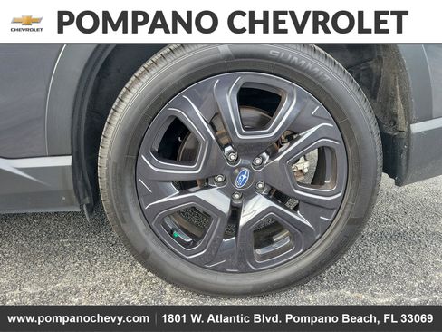 Used 2023 Subaru Ascent Onyx Edition Limited image 9