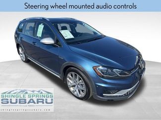 Used 2018 Volkswagen Golf Alltrack SEL video 1