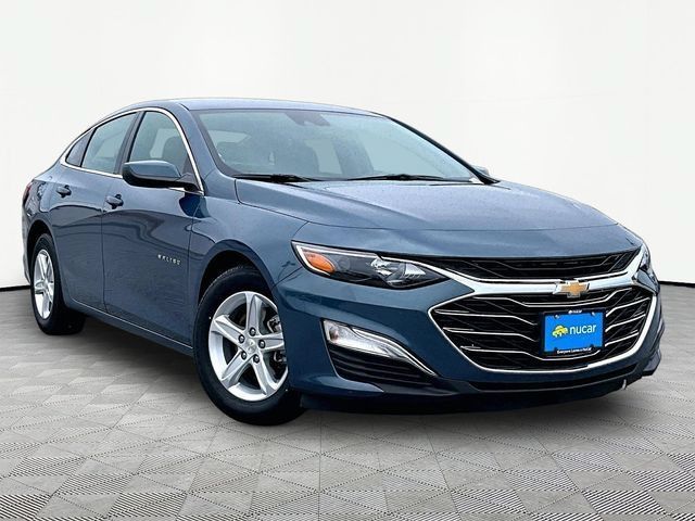 Used 2024 Chevrolet Malibu LS w/ LPO, Floor Liner Package FWD image 1