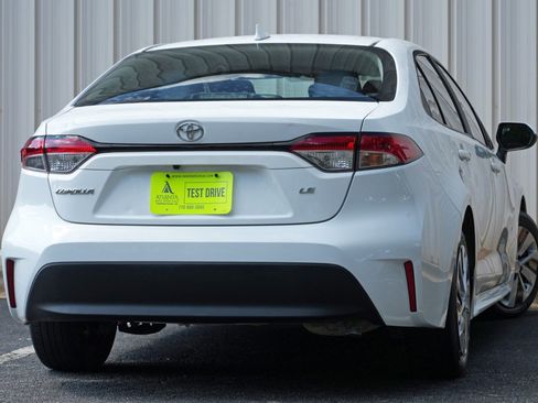 Used 2023 Toyota Corolla LE FWD image 4