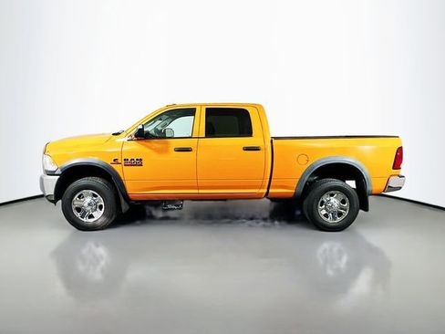 Used 2015 RAM 2500 Tradesman w/ Chrome Appearance Group image 9
