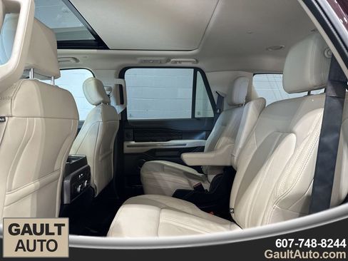 Used 2020 Ford Expedition Max Platinum image 17